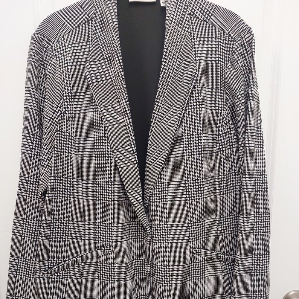 Susan Graver Blazer